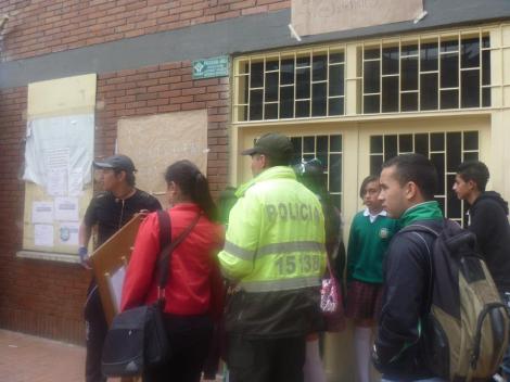 484811_132326903614879_453732454_n